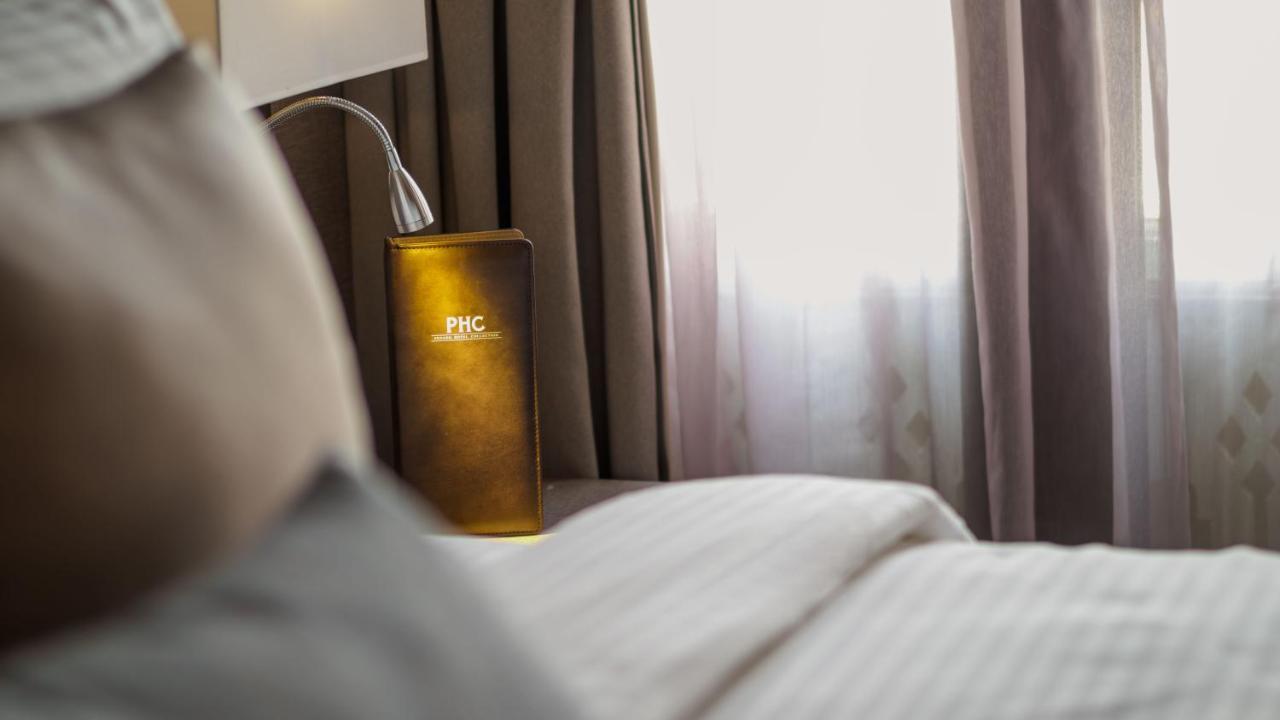Hutton Suite Hotel Managed By The Ascott Limited Джорджтаун Екстер'єр фото
